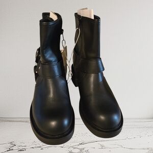Universal Thread Black Ankle Booties